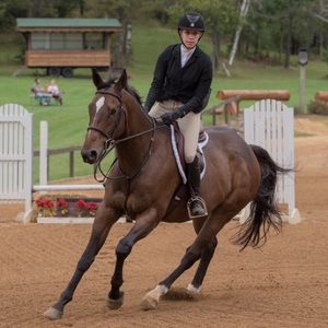 Meet your Posher, Brianne